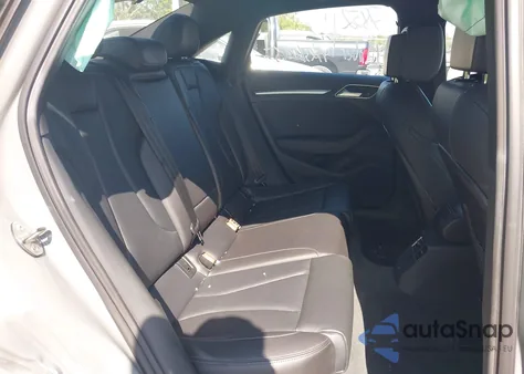 2020 Audi A3 Premium 40 Tfsi Front-Wheel Drive S Tronic z USA, uszkodzony, nr VIN WAUAUGFFXLA002962